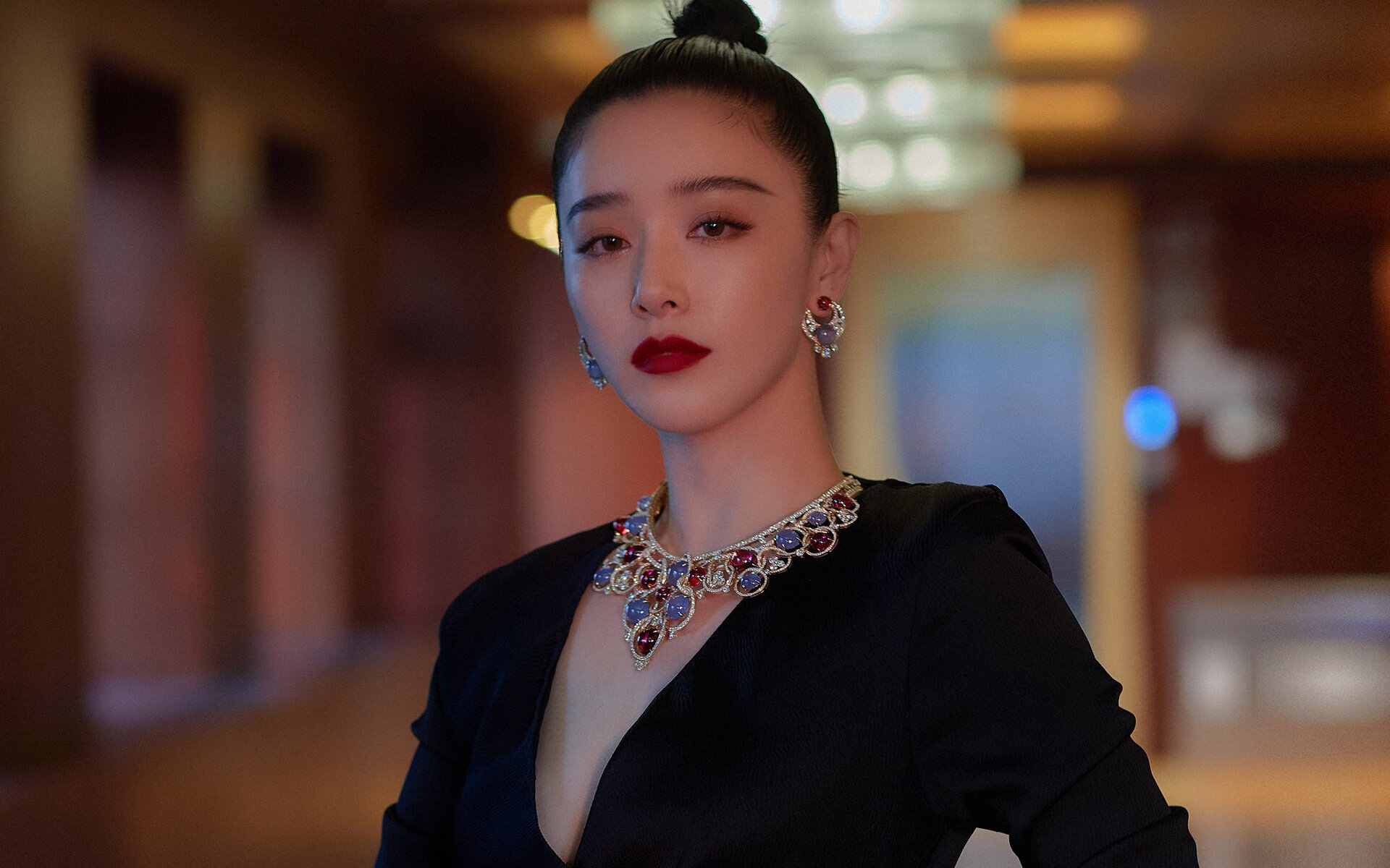 开云官方网站-德甲攻防大战：节奏快得令人窒息的比赛，德甲进攻型球队